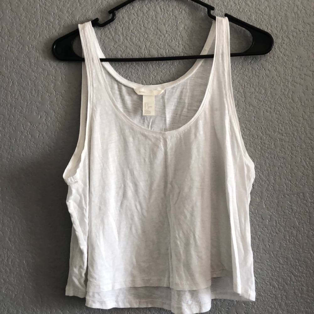 White crop top